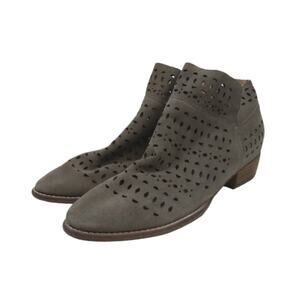 Liendo Anthropologie Laser Cut Booties size 9